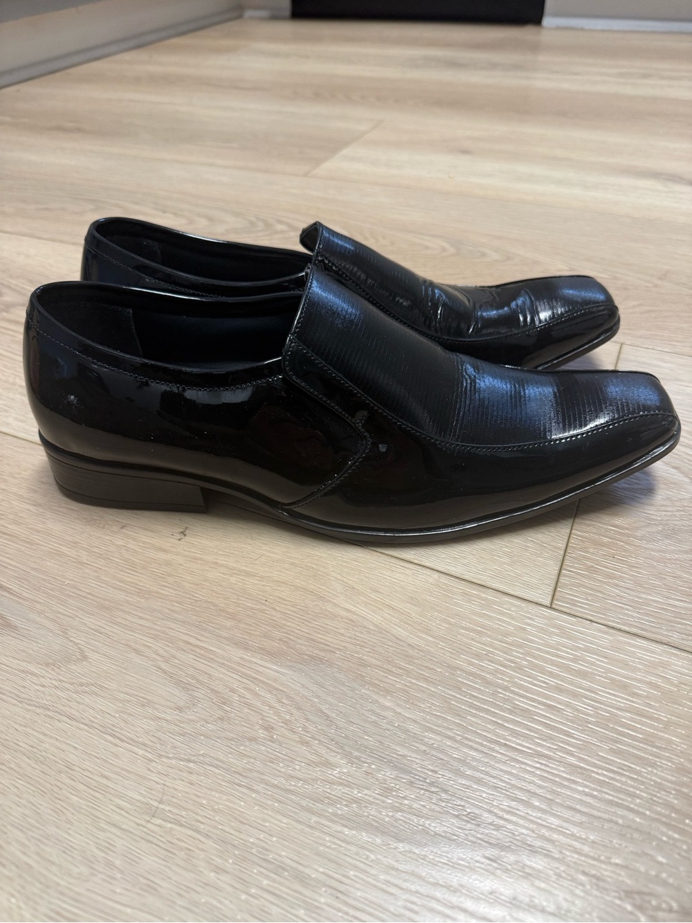 Mochi Men's Black Patent Leather Slip-On Dress Shoes Size 11